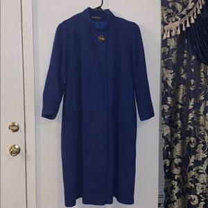 Vintage 1960s coat 100% pure wool